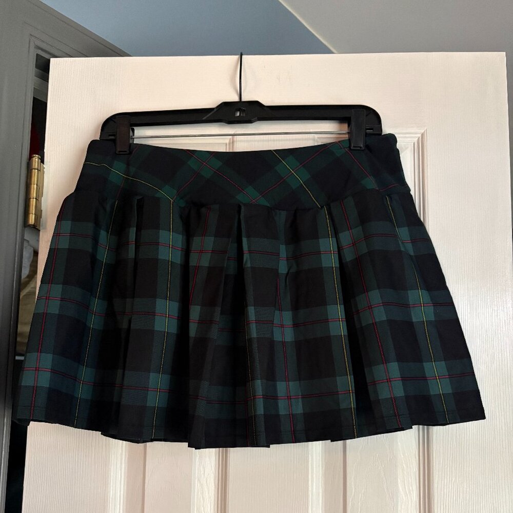 Womens Size XL Green Plaid Pleated Skort Wide Waistband Lots of Stretch Like New